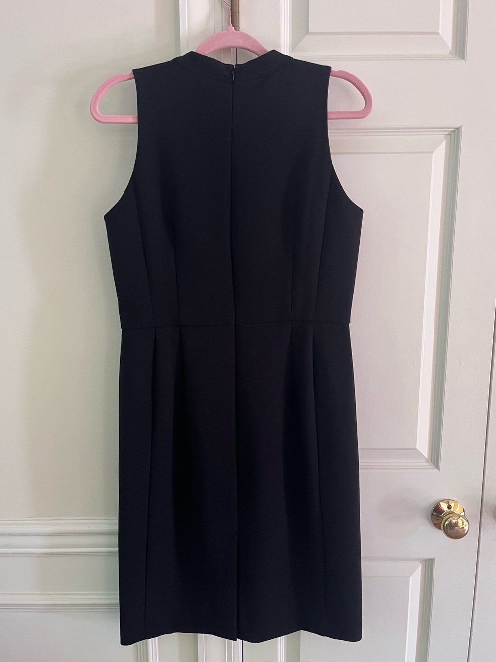 LOFT Sleeveless Black Keyhole Sheath Dress Size 8 - Picture 4 of 10